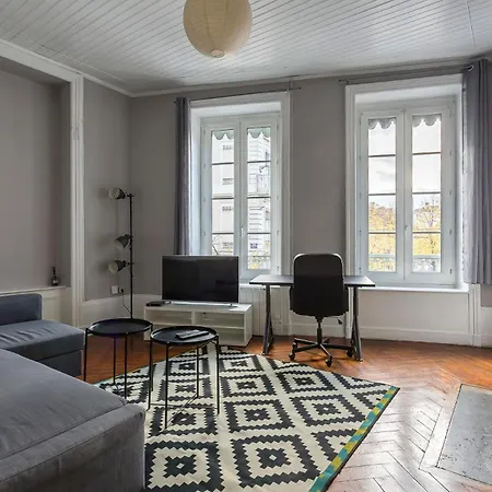 Valmy Mezzanine Apartment Lyon